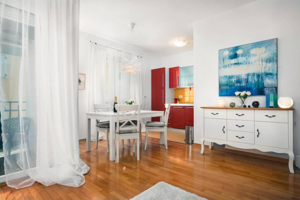 Appartement Duplex + Garage à Rovinj Extérieur photo